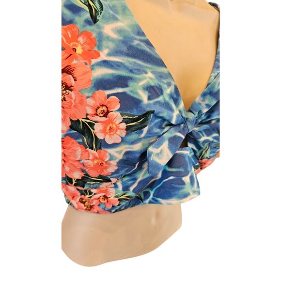 Torrid cap sleeve tie front full coverage support sz 3 3X plus swim suit top EUC - Picture 4 of 9